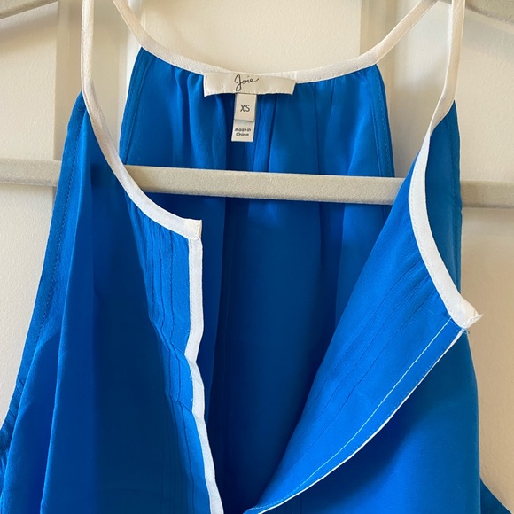 Joie Silk Blue & White Sleeveless Tank Top V Neck XS Blouse - Picture 4 of 5
